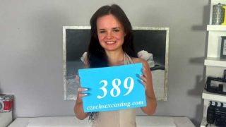 Beauty from Poland tries her luck at a Czech casting – Olivia Zlota